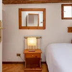 Svevo, Rustico Con Parcheggio A Apartamento *